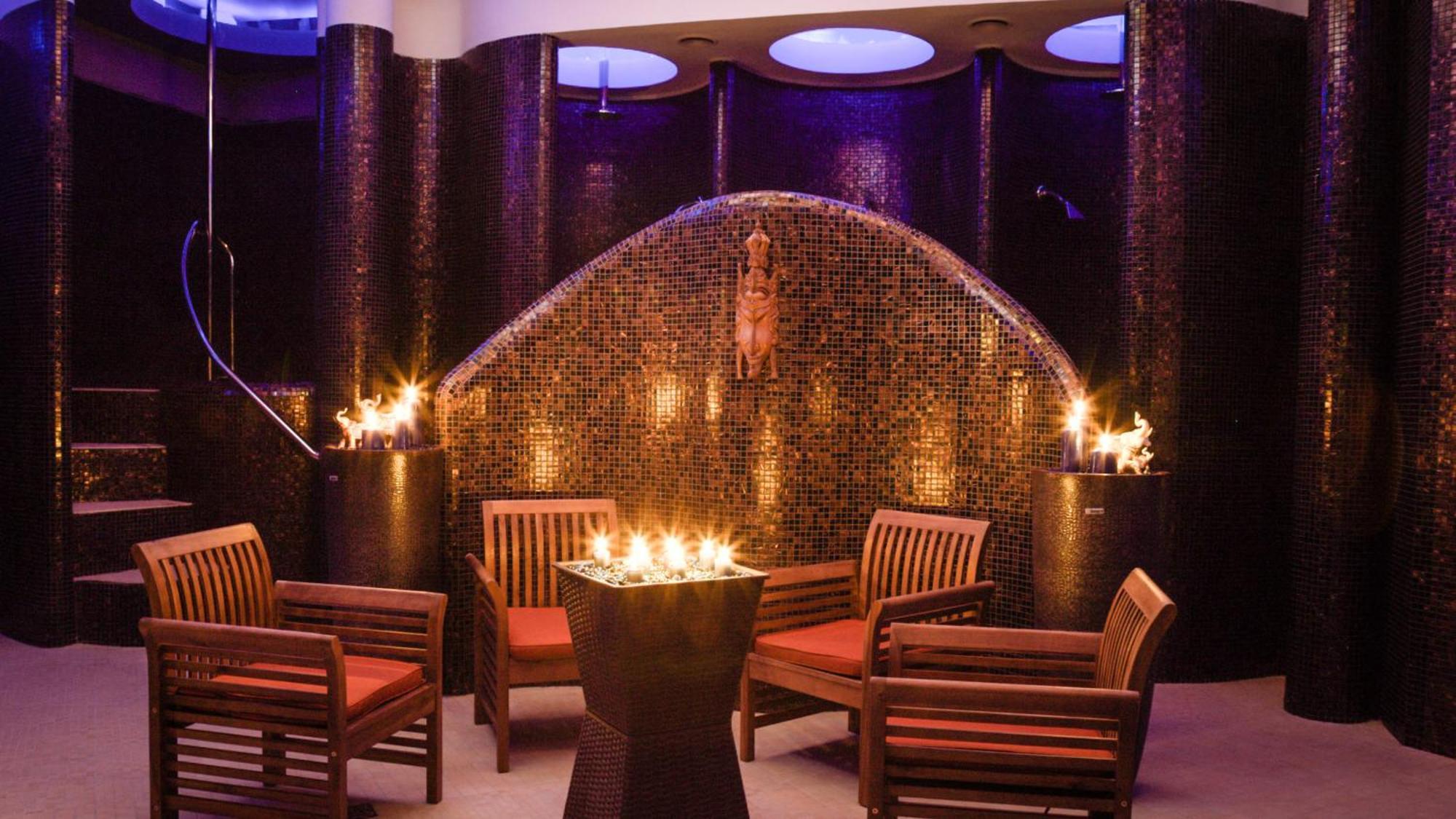 Doris Spa & Wellness โควอบเซก ภายนอก รูปภาพ