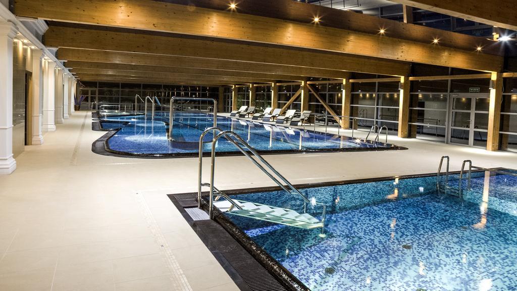 Doris Spa & Wellness โควอบเซก ภายนอก รูปภาพ